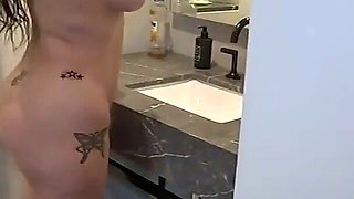 Big Dick for MILF Miss Raquel After Shower