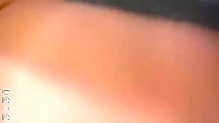 Pussy rubbing babe goes solo in shower play in hd