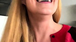 Close up MiLF getting it in the ass