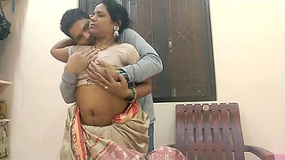 Cute Delhi IT Professor Hot Sex with Student at Home in Saree