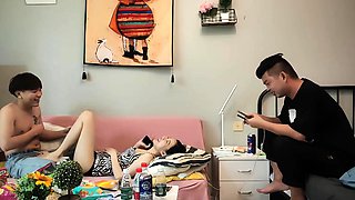 Amateur French Teen Threesome