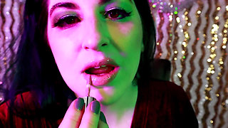 100 Layers of Lipgloss Asmr