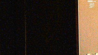 Amateur Asian gives amazing blowjob