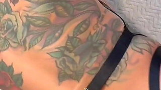 Blonde PAWG Kali Roses Lets Teddy Tarantino Creampie Her
