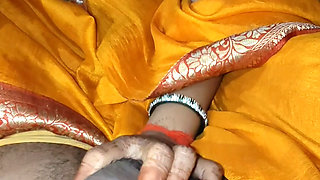 Desi stepmother fuck first time his stepson in love like big cock tight chut full movie
