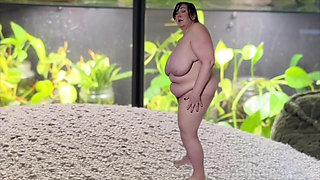 Shrunken Woman Fantasy Delivery Guy Gets His Revenge