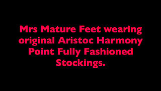 Mrs Mature Feet in her Fully Fashioned Stockings