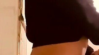 Horny Wife Eating Pussy in Kitchen, Horny, Against the Column I Put Him on His Knees to Suck Pussy