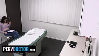 Curvy Redhead Hadley Haze Ends Sneezing with Big Cock Doctor's Treatment - Cum-Filled Finale