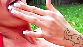 Sexy lesbian teen patricia nesty lick shaved pussy from skinny girl