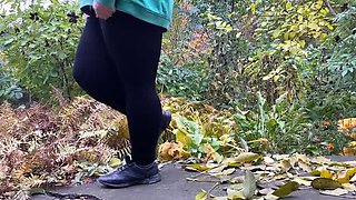 Mature Ukrainian MILF Pissing Doggystyle Outdoor - Hot Amateur Public Pee