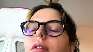 Amateur Webcam Teen Masturbates And Teases