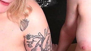 Naughty Brunette Gets Her Ass Spanked Before Giving Cunnilingus and Rimjob to Chubby Busty Blonde