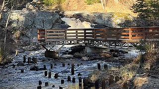 The Sound of Water, Drops Splashing