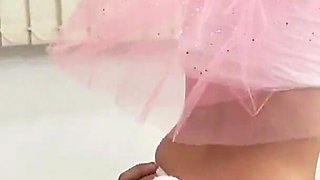 Blowjob and cumshot in the office