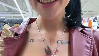 Melissa_crazy russian toilet camwhore