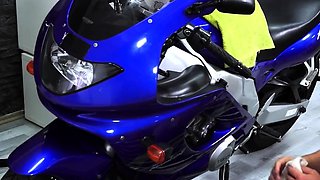 Kiki Rainbow - Getting Freaky With Kiki in HD