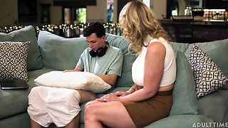 Petite MILF Rachael Cavalli Gives Josh Rivers a Wild Blowjob in POV Hardcore Scene