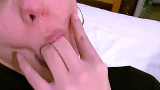 Real amateur girlfriend fingering masturbation