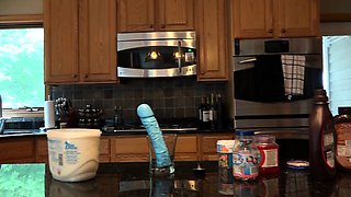 Big boobs milf masturbating