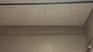 Intimate Shaving in the Bathtub