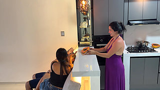 My hot stepsister helps me in deep therapy