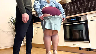 Step Mom Handjob Challenge With Big Ass MILF In Stockings