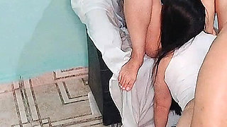 It Wasn't My Fault! She Seduced Me First! I Had No Choice but to Cheat! My Wife's Best Friend