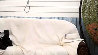 Amateur couple on real hidden cam