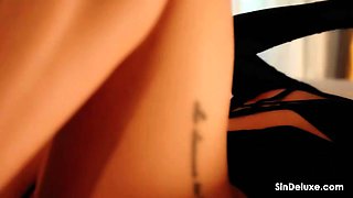 SinDeluxe - Rika Fane Solo