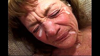 Stunner lady at hairy pussy smut