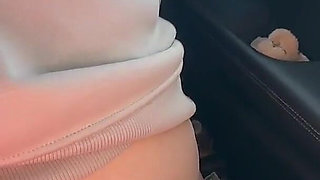 Yummy Jimmy and Slutty Kitty Get Horny in the Car and Start to Fuck in Public