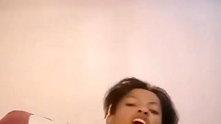 THE sexy dance of my friend GASY