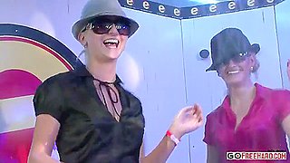 Insane Sex Fuckfest At The Club