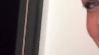 Ava Queen Gives Me a Massage