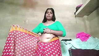 Indian hot girl Japani oil massage