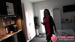 Dacada's brunette scene