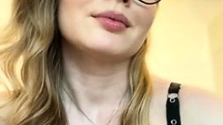 Flashing amateur babe Fae Corbin public masturbate