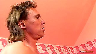 Well-proportioned Tootsie At Hd Sex