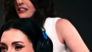 Sexy gamers innocent back rub turns to wild scissoring