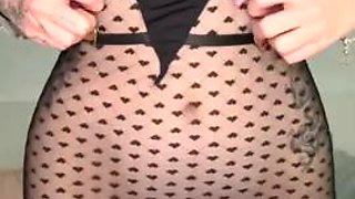 Dirty chat kinky hotty takes off for whorish orgy - awesome XXX!