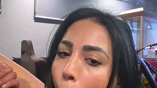 Rough sloppy deepthroat until I swallow up that cum