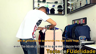 Salesman Had Sex with His Hot Customer