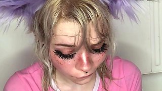 Small titted Briana toying herself poolside