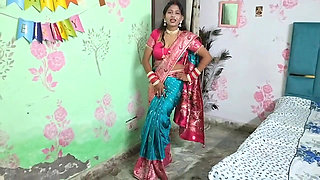 indian coupleShares bed with StepMom while his StepSister hides under the bed