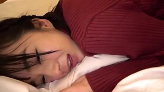 清楚系美女は敏感ボディで電マとクンニでエロ可愛い喘ぎ声が響く