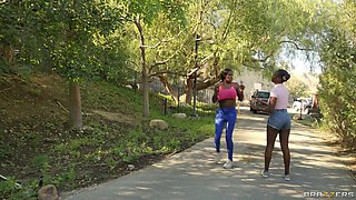 Nasty Old Bench Flasher Meets Thirsty Jogging Nymph With Ebony Mystique, Chong Dong - Brazzers