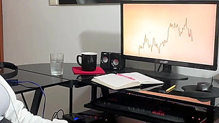 I See My Pregnant Stepsister Stressed at Work so I Give to Her Some Delicious Dick