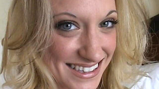 Blonde Beach Babe Brianna Fox POV Blowjob