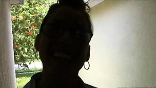 While her hubby is away on business, Mrs. Stacie Starr